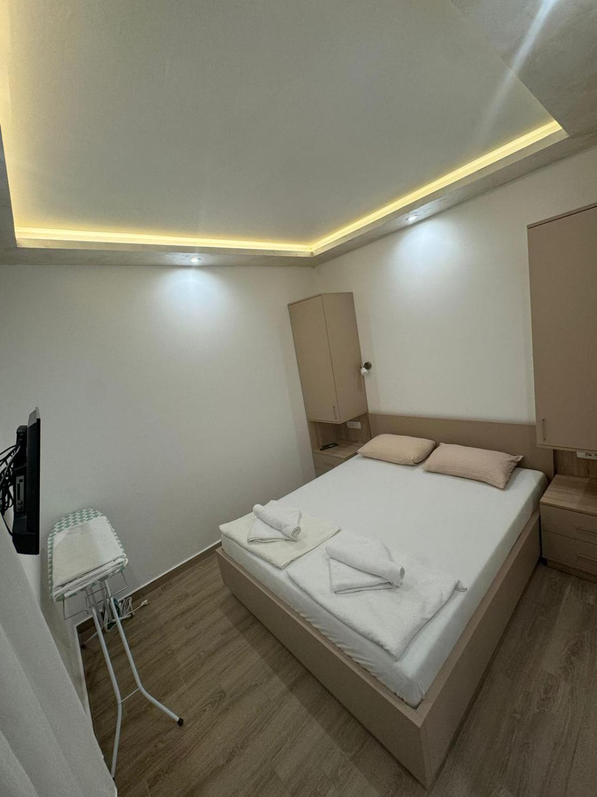 דירה Alex ,50m From The Sea,free Private Parking דובורטה