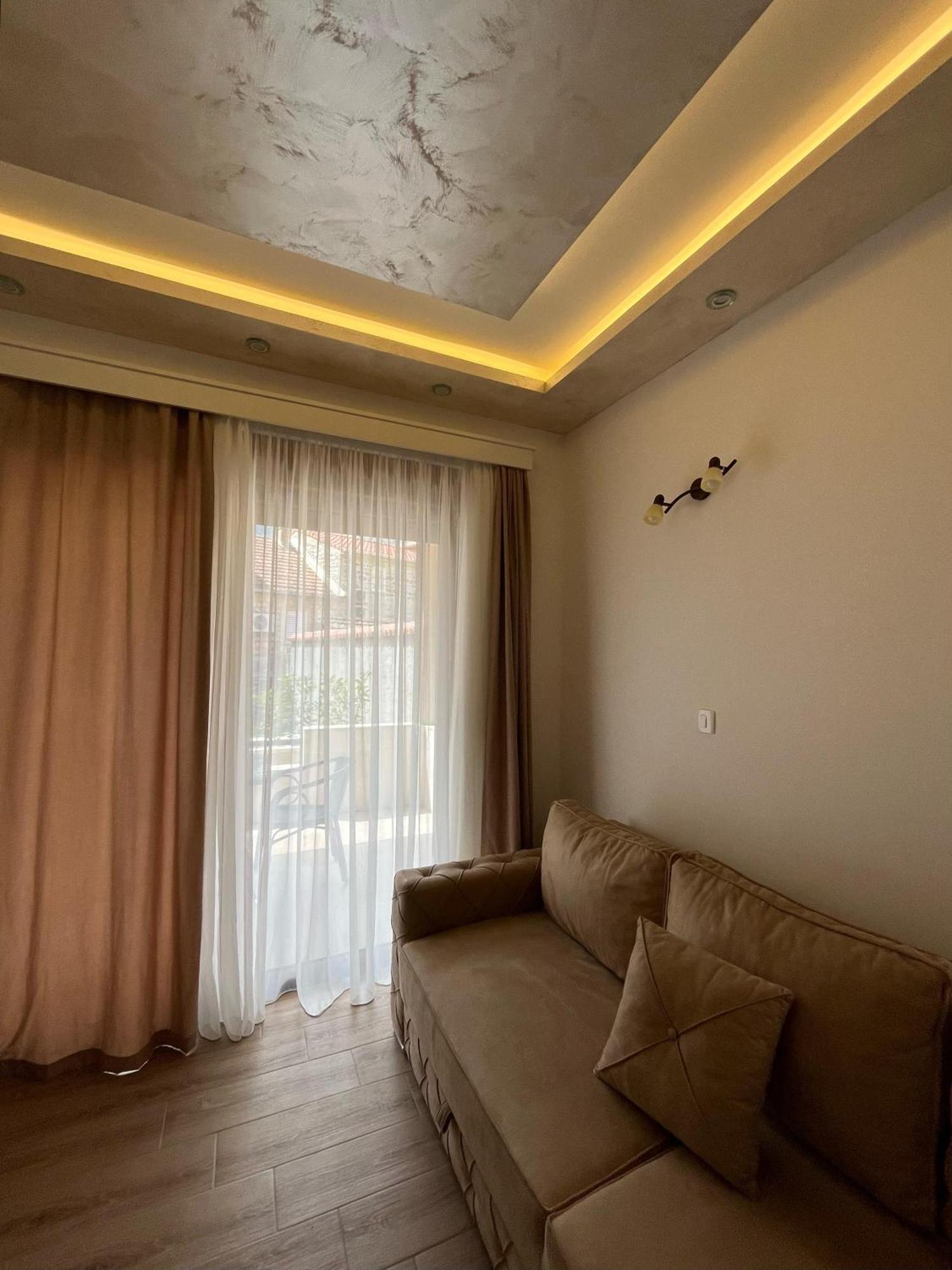 Alex ,50m From The Sea,free Private Parking